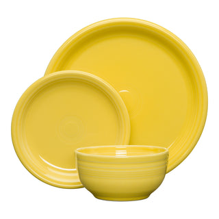 Bistro Coupe 3-Piece Place Setting, Service for 1 - place settings Made in America by The Fiesta Tableware Company