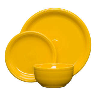 Bistro Coupe 3-Piece Place Setting, Service for 1 - place settings Made in America by The Fiesta Tableware Company