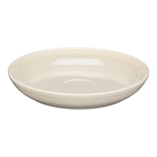 The Fiesta Coupe 8 1/2 Inch Luncheon Bowl in Linen is a round, shallow 26 oz ceramic bowl featuring a glossy finish and subtle interior ridges—an elegant, lead-safe choice for versatile dining.