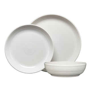 The Fiesta Coupe Bowl 3-Piece Place Setting features white plates and bowls, making it a versatile choice for any meal.