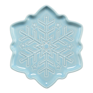 The Fiesta Snowflake Shaped Plate 9 Inch in sky features an embossed snowflake and star design at the center and edges. This ceramic serving platter is dishwasher safe for easy cleaning.