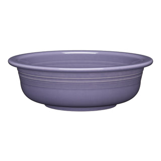 The Fiesta Lavender Classic Rim 8 1/4 Inch Large Serving Bowl (40 oz) features a round, shallow design with a smooth, glossy finish—ideal for serving or complementing your Fiesta collection.