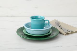 Classic Rim 4-Piece Place Setting, Service for 1 - place settings Made in America by The Fiesta Tableware Company