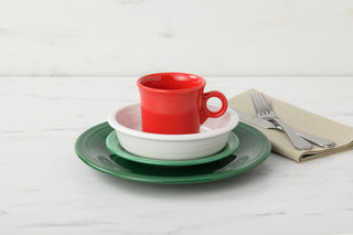 Classic Rim 4-Piece Place Setting, Service for 1 - place settings Made in America by The Fiesta Tableware Company